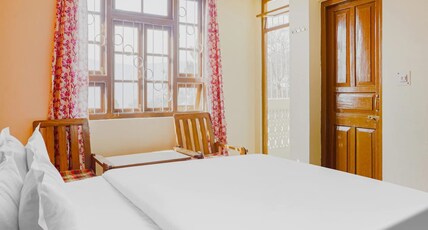 Hotel Ridgeway Room Type - Triple Bed Room Mountain View
