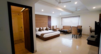 NJ Portico Room Type - Honeymoon Luxury Suite with Sitout Area
