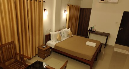 Oxxon Airport Hotel Room Type - Standard Room AC 