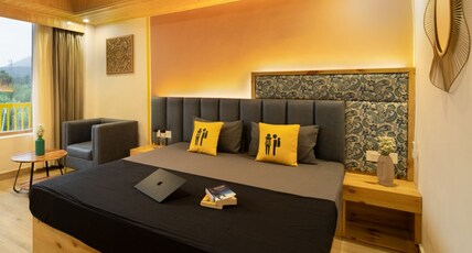 The Hosteller Old Manali, Manu Temple Room Type - Deluxe Double Room with Balcony