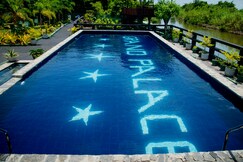 Grand Palace Hotel