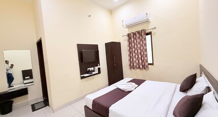 Hotel Shree Tanot Palace Room Type - Deluxe Room