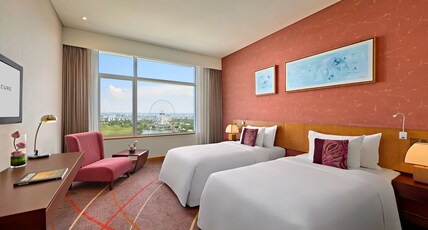Grand Mercure Danang Room Type - Deluxe Twin, High Floor with Privilege Lounge access Grand Mercure Danang Room Type - Deluxe Twin, High Floor with Privilege Lounge access