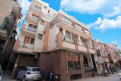 AR RESIDENCY @OKHLA VIHAR METRO STATION