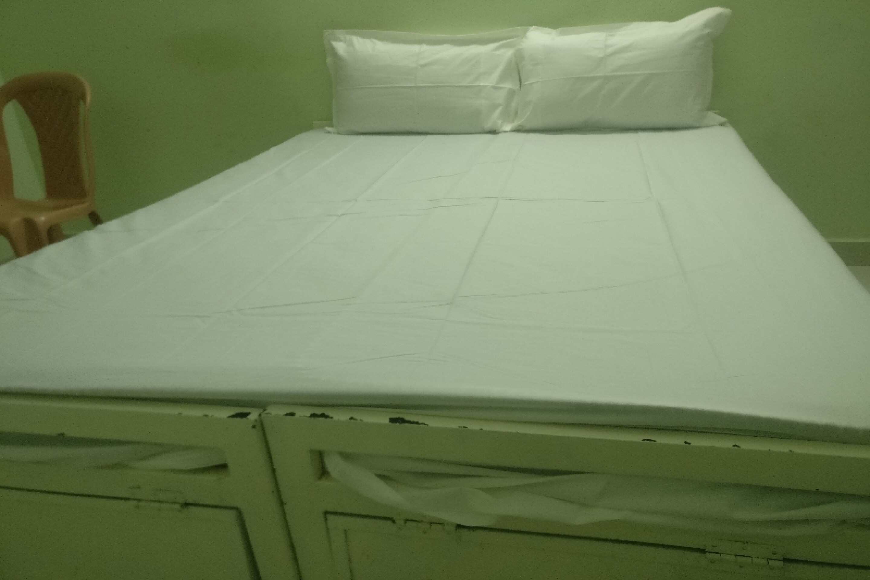 Hotel O REDDY'S GRAND LUXURY ROOMS - Tap to explore photos