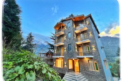 North Deodar Avenue | Boutique Bed & Breakfast