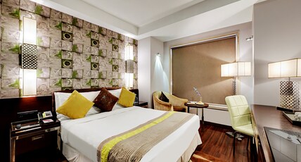 Quality Inn Gurgaon Room Type - Standard King Room