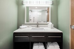 Comfort Suites Fort Lauderdale Airport South & Cruise Port