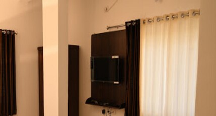 Hotel Blue Rays Room Type - Comfort Plus Room (Non AC)