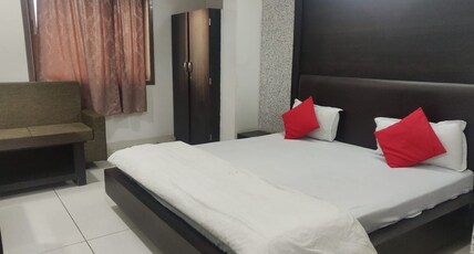 Hotel Jai Inn Room Type - Deluxe Room