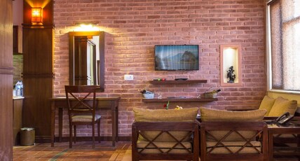 hotel marshyangdi Room Type - Annapurna Suite 2