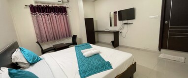 HOTEL SR EXECUTIVE INN