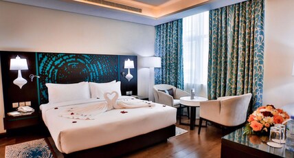 Signature Hotel Al Barsha Room Type - Superior Room King Bed
