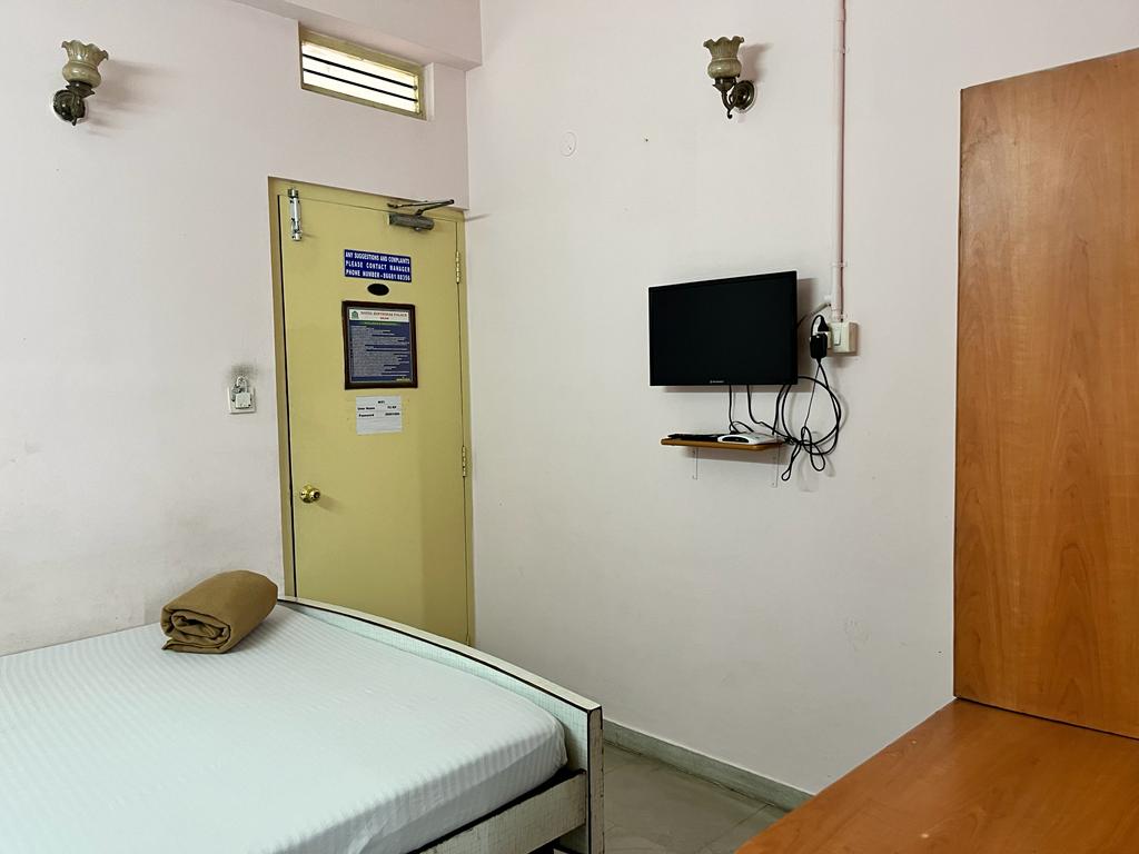 Hotel Kirthika Palace - Tap to explore photos