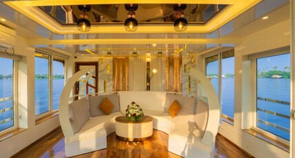 Kerala Boathouse Room Type - Luxury Room Full time Ac