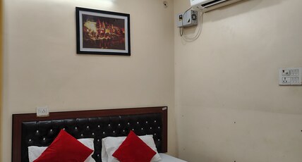 Sri Rudra Homestay Room Type - Bedroom 4