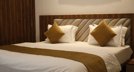 HOTEL SIGNATURE Room Type - Suite