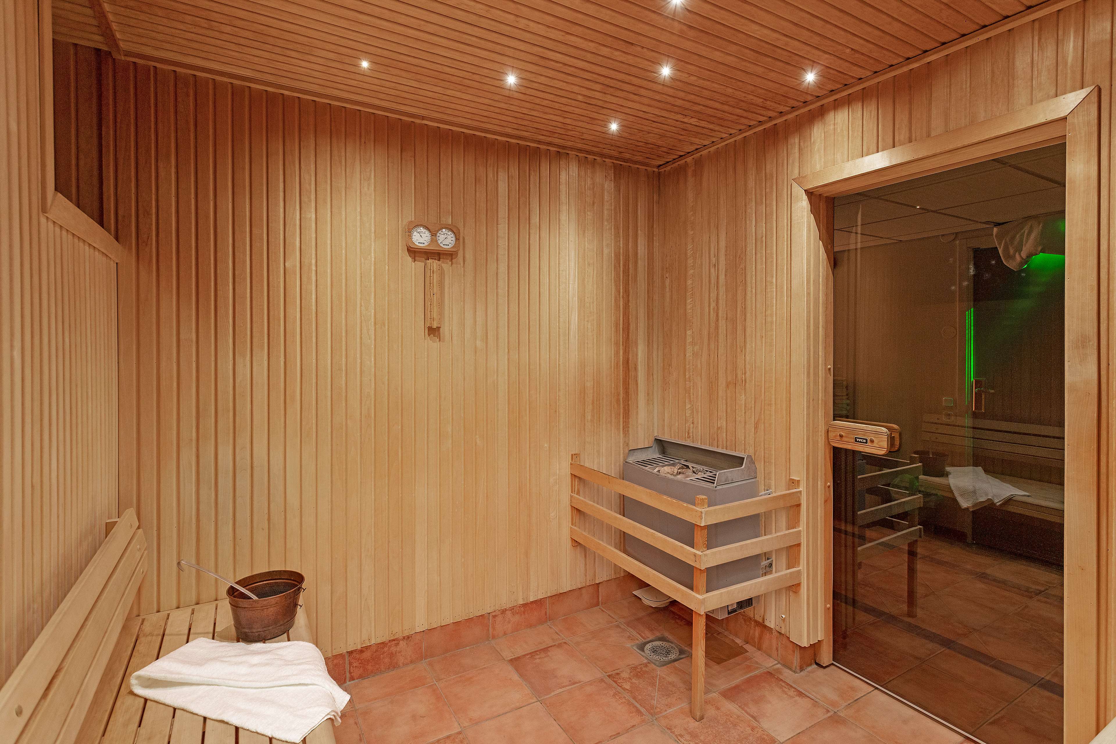 Best Western Radmannen - Tap to explore photos
