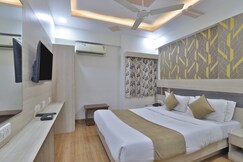 HOTEL CHANDRA PALACE