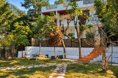 Address of Riverside Home by Bunkstay
