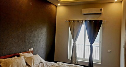 Arms Suites Room Type - Executive suite