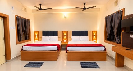 Hotel Seascape.(300 meters from Sea Beach) Room Type - Family Room (Non Ac Room)