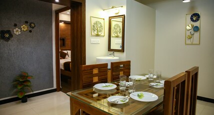 Royal Palace Regency Room Type - Deluxe Room