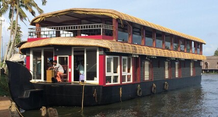 SREEKRISHNA HOUSEBOATS Room Type - 4 bedroom a/c deluxe private houseboat with all meals  (8pax)AC timing 9 Pm to
