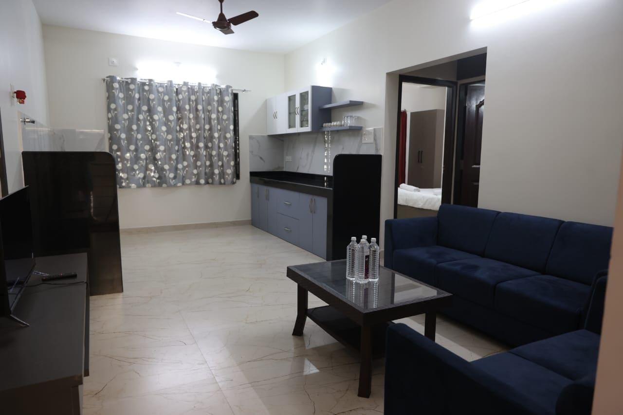 Janani Homestay - Tap to explore photos