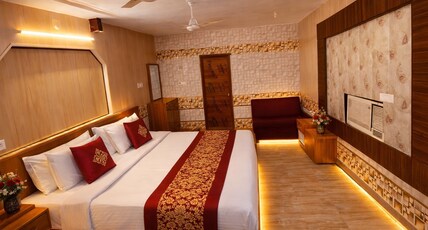Tripathi's Rampath Inn Ayodhya / Near Rammandir Room Type - Deluxe room with AC