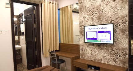Hotel Seven Junction Room Type - Corporate Deluxe(Climate Controlled Room with Super Comfortable Mattress)