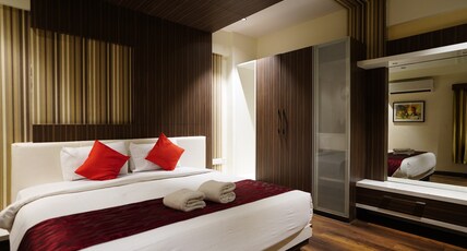 Emarald Plaza Inn Room Type - Royal Suite