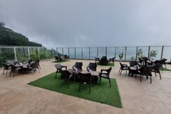 Forest View Stays Mussoorie by Travok