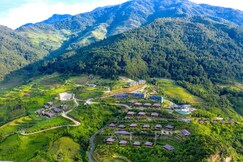 Le Champ Tu Le Resort Hot Spring and Spa