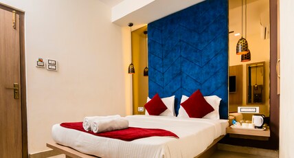 Hotel Beachfront  Couple & Family Friendly Room Type - COZY DELUXE ROOM