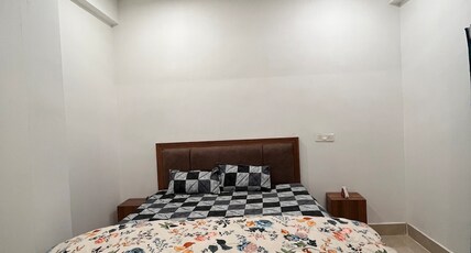 The pathena bar & Hotel Room Type - Bedroom 9