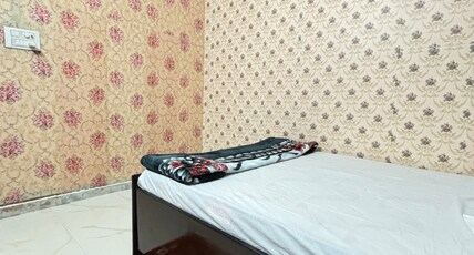 Kashi Residency & cafe Room Type - Bedroom 2