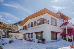 Amala Villa by VEO - Part of StayVista