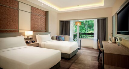DoubleTree by Hilton Damai Laut Resort Room Type - TWIN GUEST ROOM W BALCONY