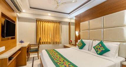 Treebo Premium Vinnie - Near Airport Room Type - Standard Room