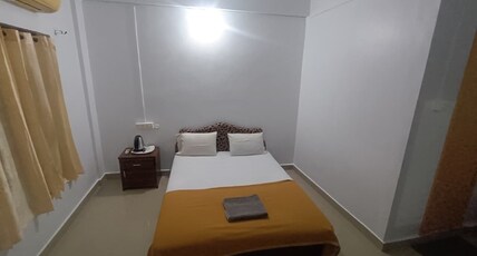 Happy Land - Stay by the Cliff Room Type - Deluxe AC room