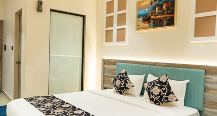 MAHARAJA BANQUET AND RESIDENCY Room Type - Deluxe Room
