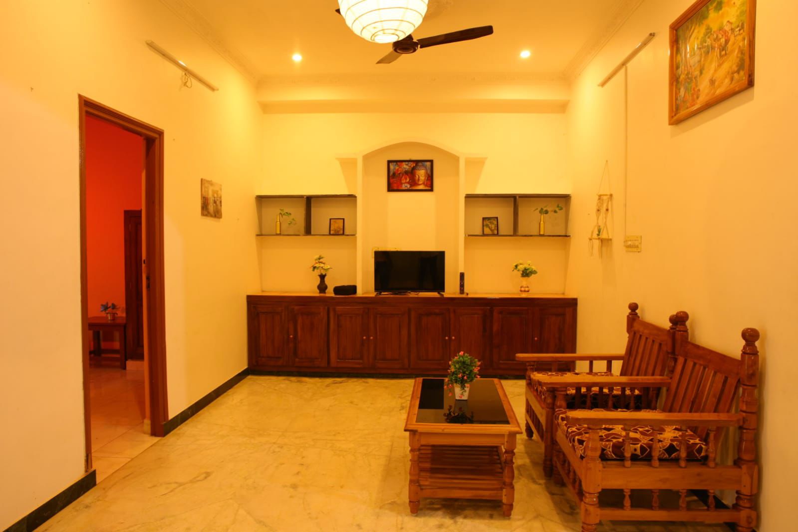 Nanda Homestay - Tap to explore photos