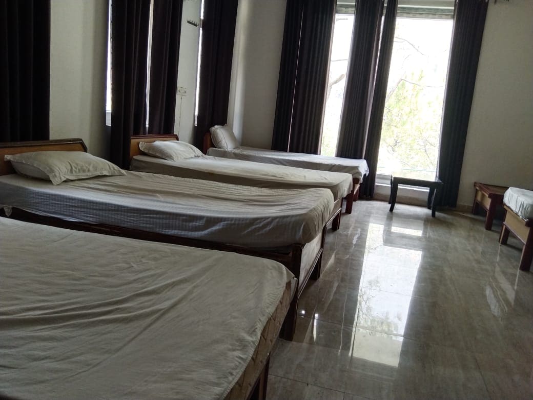 Himachalas Boutique Hotel & Stays - Tap to explore photos