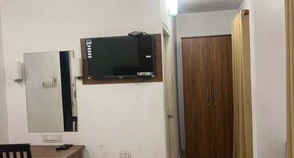 KARUNA HOTEL Room Type - Standard AC