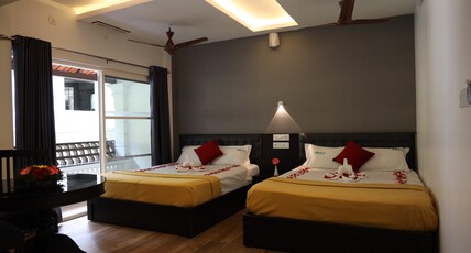 IGLOO HERITAGE RESORTS Room Type - Family AC Room With 2 Bed And Balcony