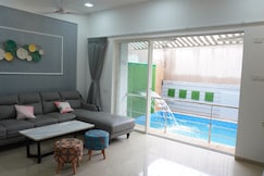 Taj Classic Villa Lonavala - Heated Pool