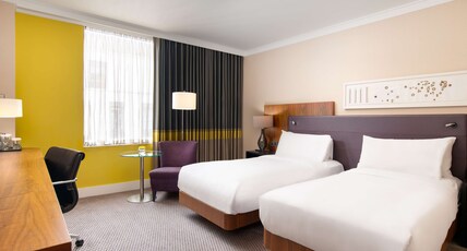 Hilton London Wembley Room Type - TWIN EXECUTIVE ROOM