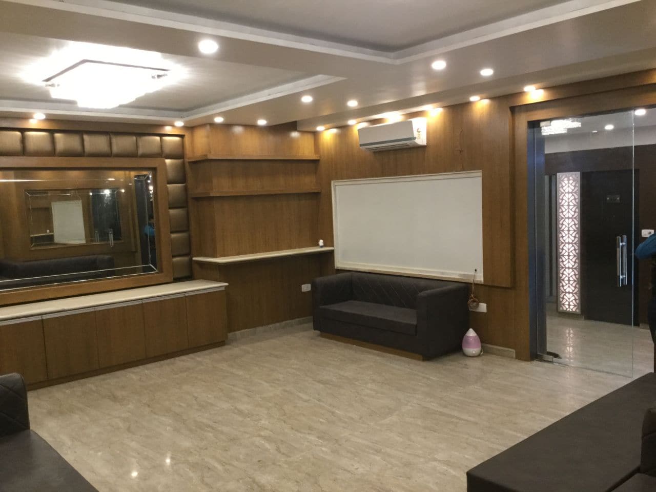 Main gallery
