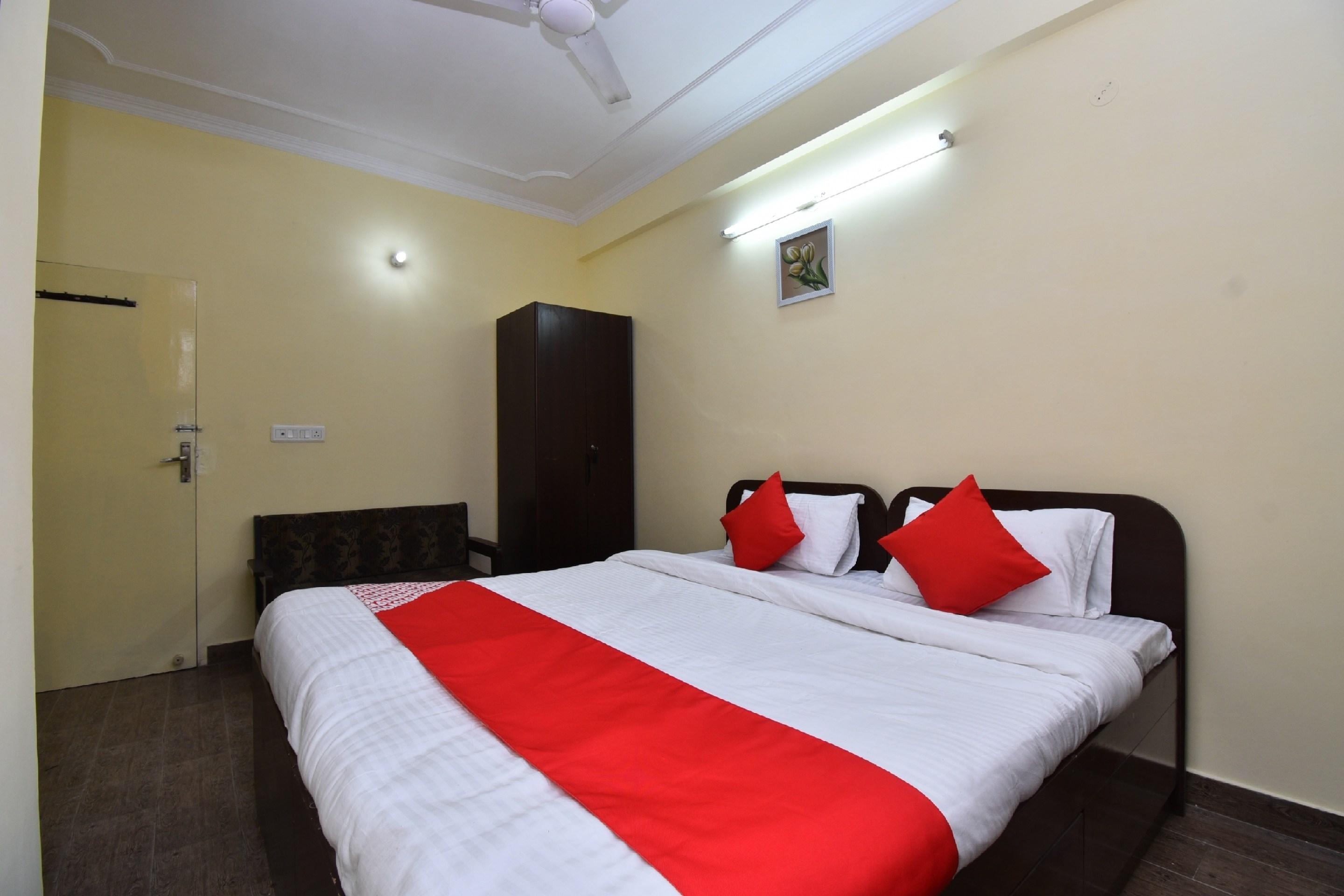 Hotel O Iqra Inn - Tap to explore photos